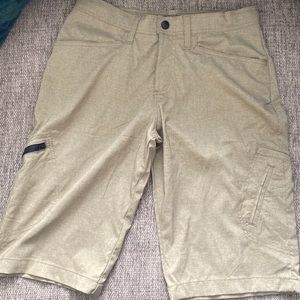 Lee Adjustable 18R Cargo Shorts